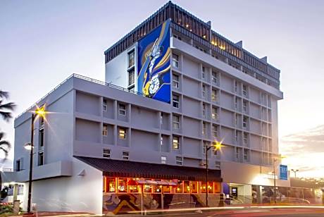 TRYP by Wyndham Isla Verde