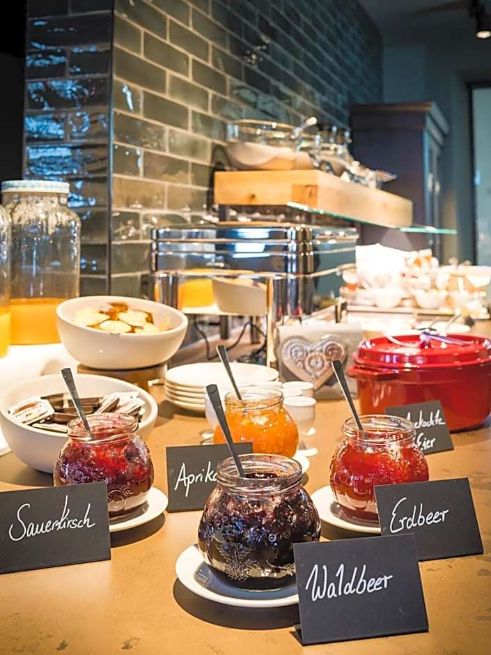 Hotel Goldene Traube - by Neugart