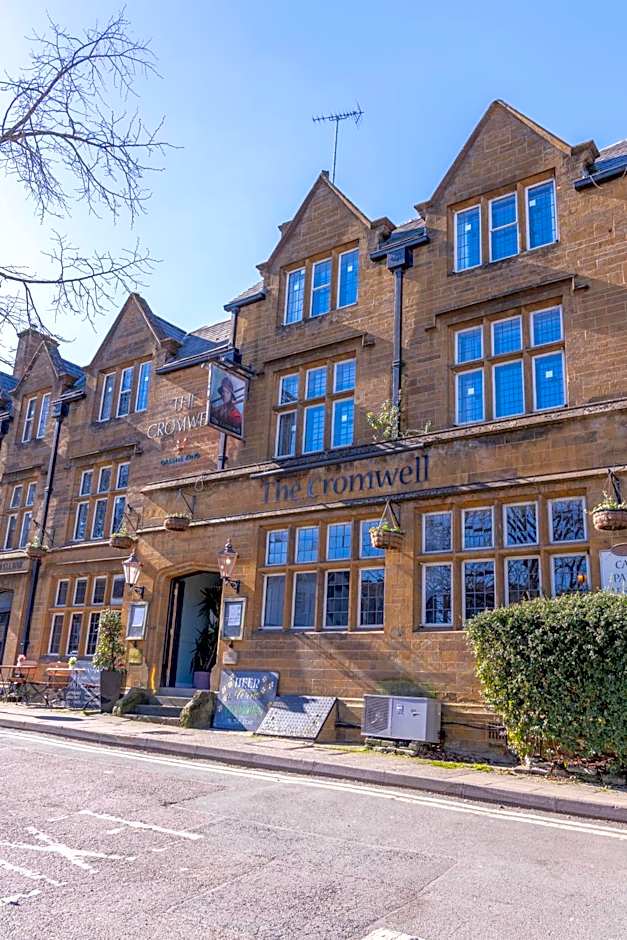 Cromwell Lodge Hotel by Greene King Inns
