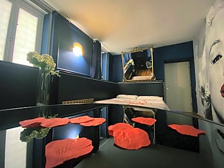 Triple Room with Bath