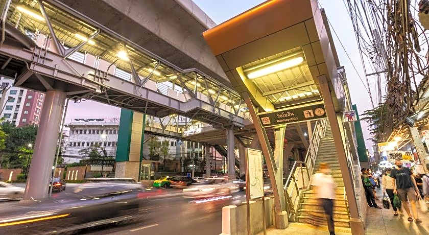 Baan Kun Mhor Hostel