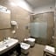 8room hotel