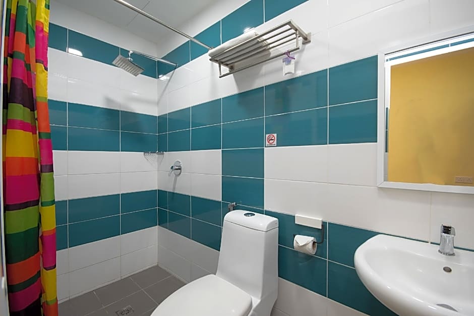 Capital O 89344 Labuan Avenue Hotel