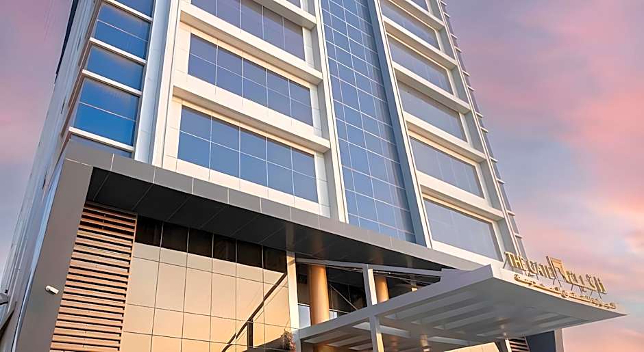 The Gate Hotel and Apartments