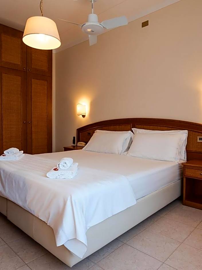 Hotel Gabbiano by Double Hospitality