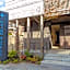 GRAND BASE Hakata Sumiyoshi