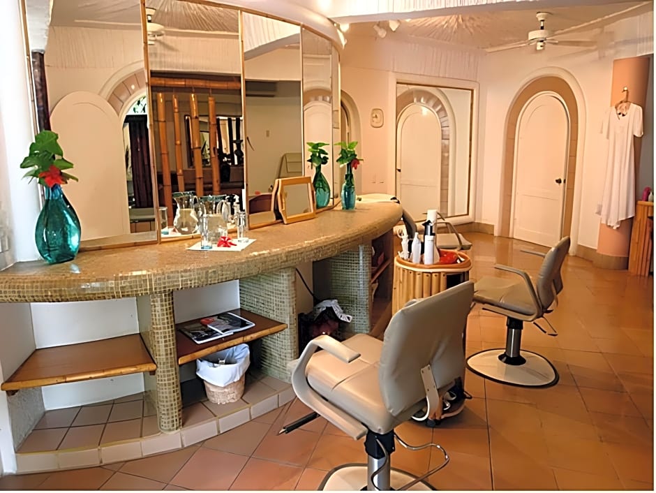 Club Cascadas De Baja