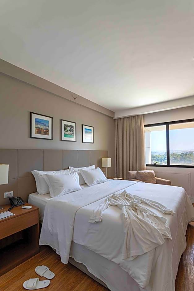 Golden Tulip São José dos Campos