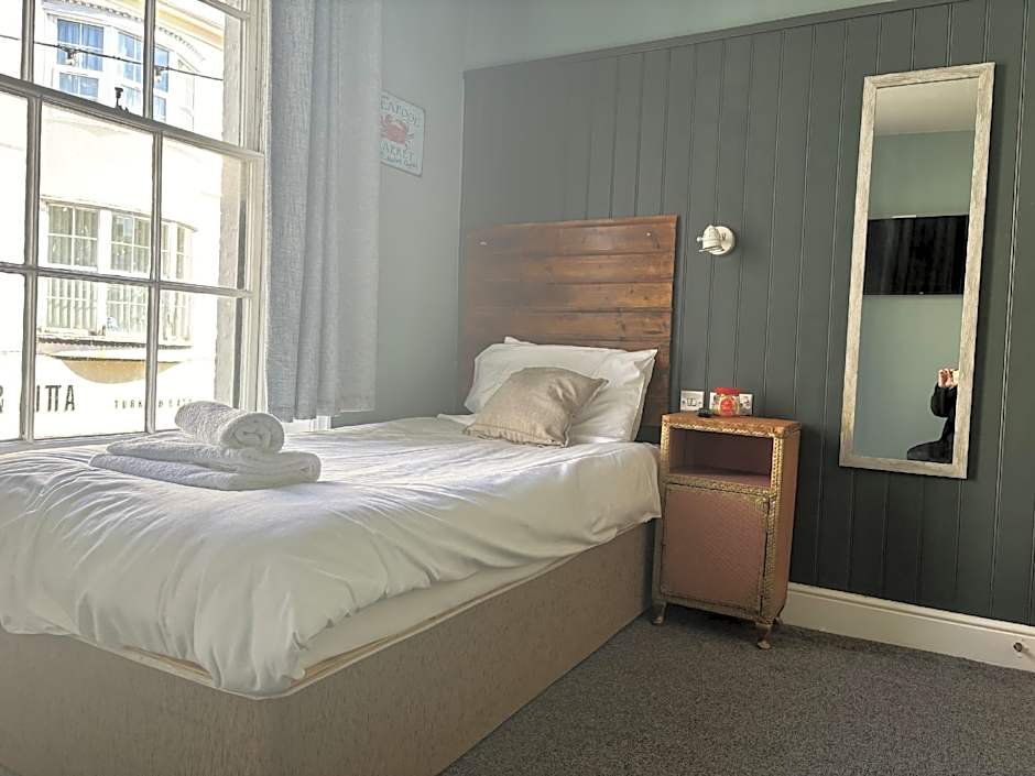 The Golden Lion Hotel