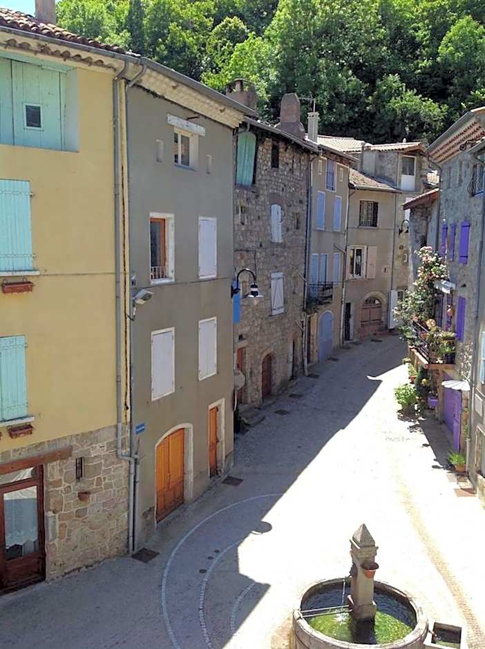 L'Auberge De Montpezat