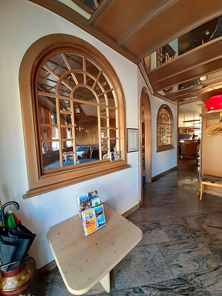 Garni Hotel Maselheimer Hof