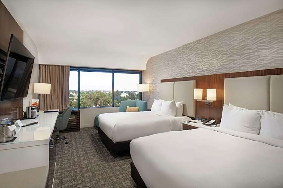 DoubleTree by Hilton Monrovia - Pasadena Area