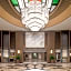Yuexiu Hotel Guangzhou, Curio Collection by Hilton