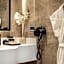 Gleam Collection Hotel