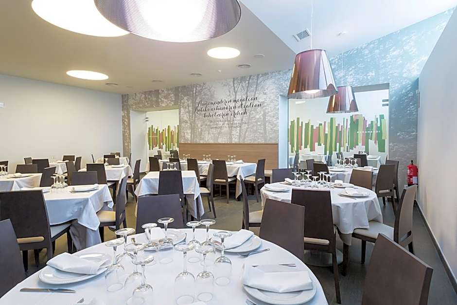 Hotel Rural Auñamendi