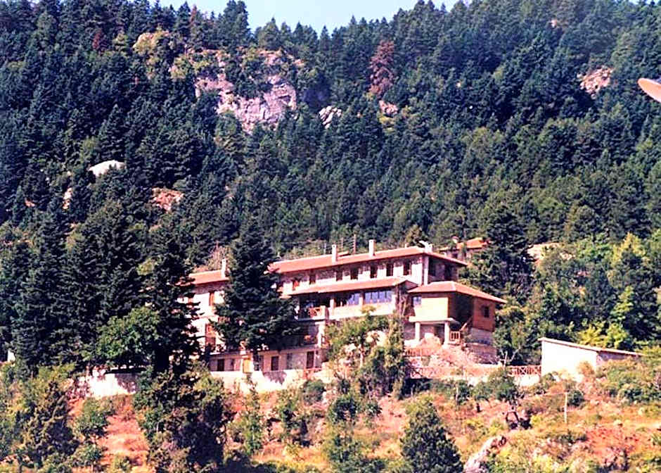 Pigi Tarlampa Hotel