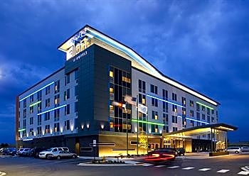 Aloft Denver International Airport