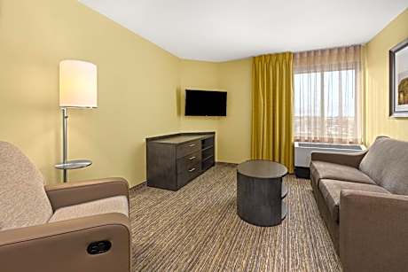 One-Bedroom Queen Suite with Sofa Bed - Communications Access