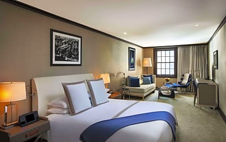 one king junior suite, street view