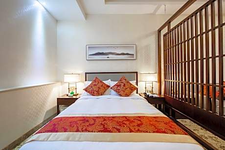 Executive Duplex Room