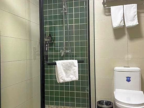 Greentree Inn Yizheng Zhenzhou East Road