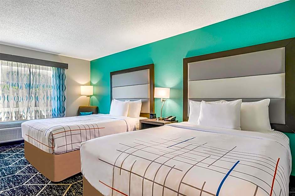 La Quinta Inn & Suites by Wyndham Batavia