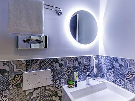 Standard Room with 1 Single Bed