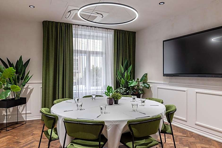 Konventa Seta Hotel Keystone Collection