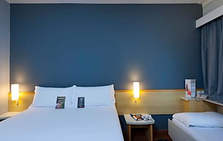 Standard Double Room with an Extra Child Bed