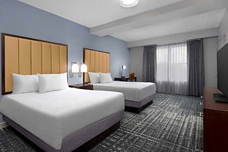 2 Queen Beds 1 Bedroom Suite Nonsmoking