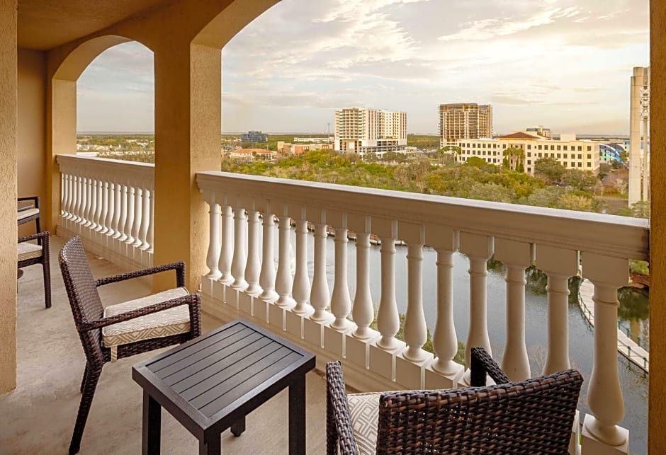 Hilton St. Petersburg Carillon Park