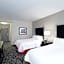 Hampton Inn & Suites Roanoke Airport