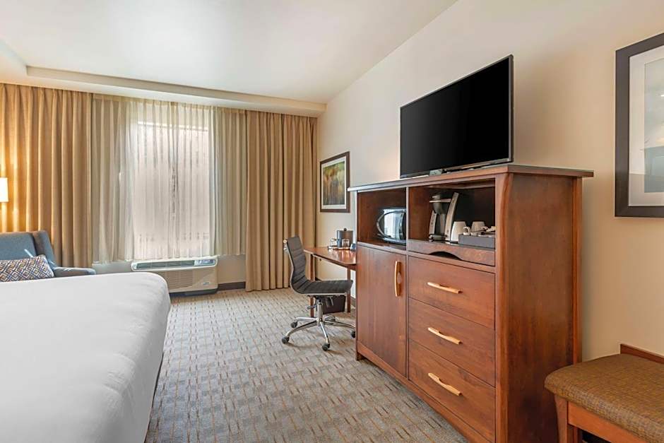 Best Western Premier Boulder Falls Inn