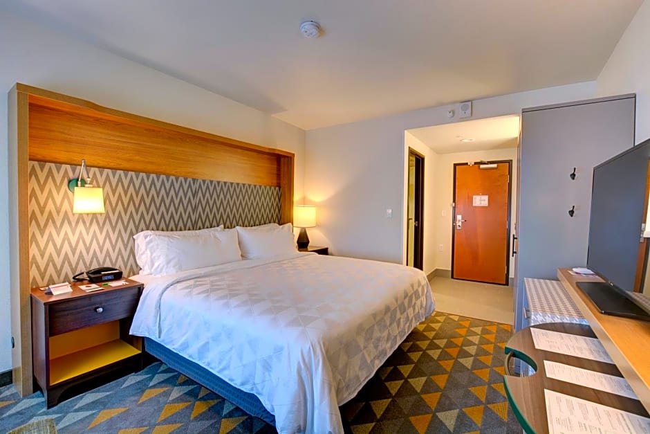 Holiday Inn - Salem by IHG