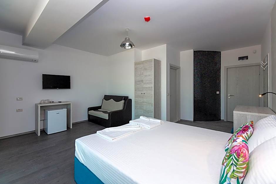 Hotel H pe plaja Belona