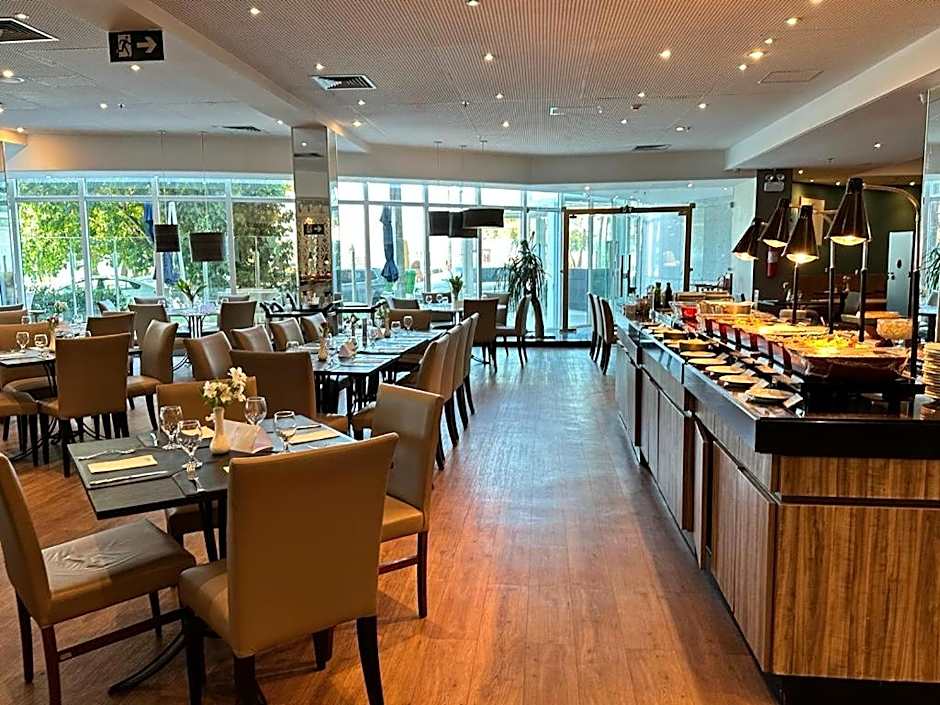 Flat Hotel à Beira Mar Recife by Direct