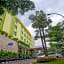 Padjadjaran Suites Resort And Convention