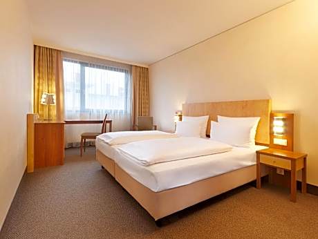 Standard Double Bed