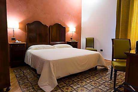 Comfort Double Room - Non-Smoking