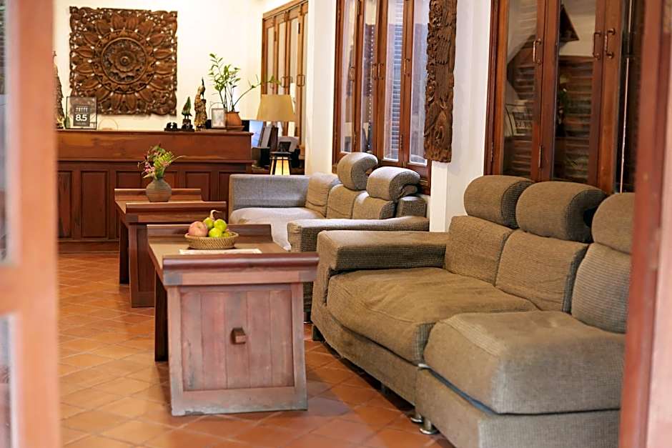 Royal Peacock Boutique Hotel