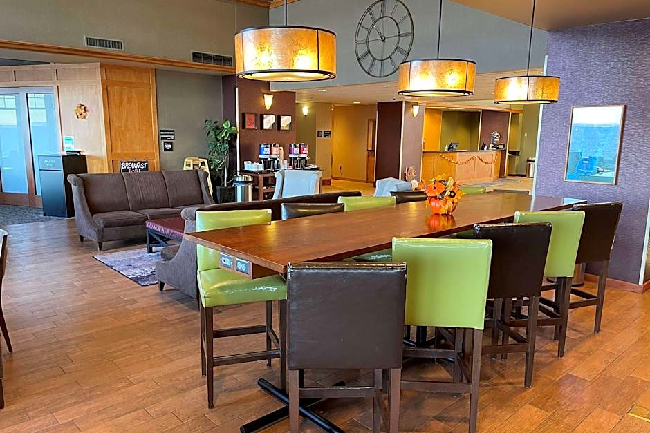 SouthShore Hotel on Lake Bemidji Trademark Collect