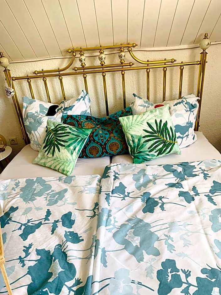 Casa Wellness am Wald 140 qm Bed & Breakfast & Wellness