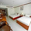 Pursat Riverside Hotel & Spa