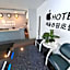 Apple Hotel