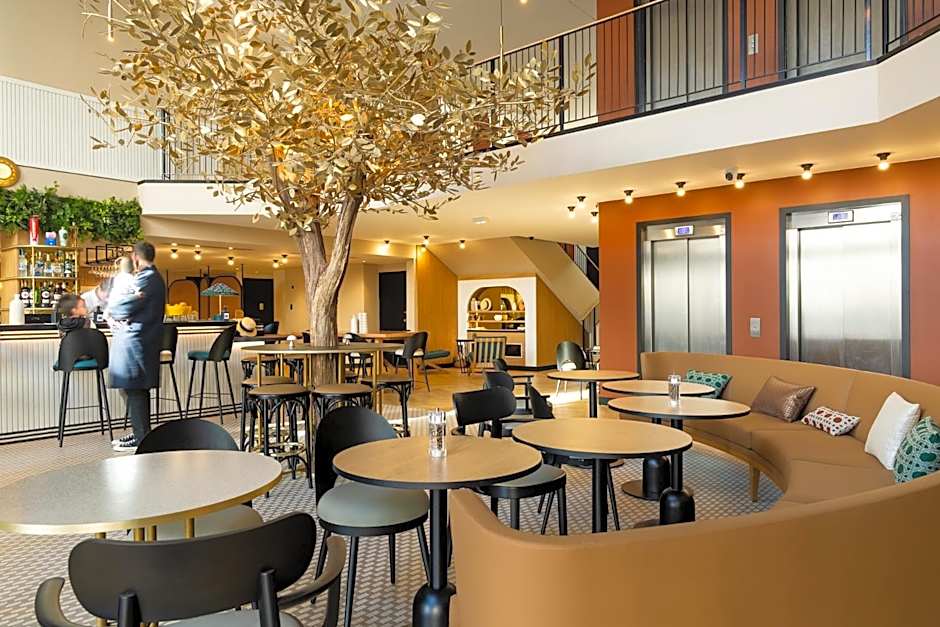Novotel Paris Suresnes Longchamp