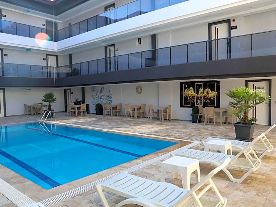 LADİK HOTEL