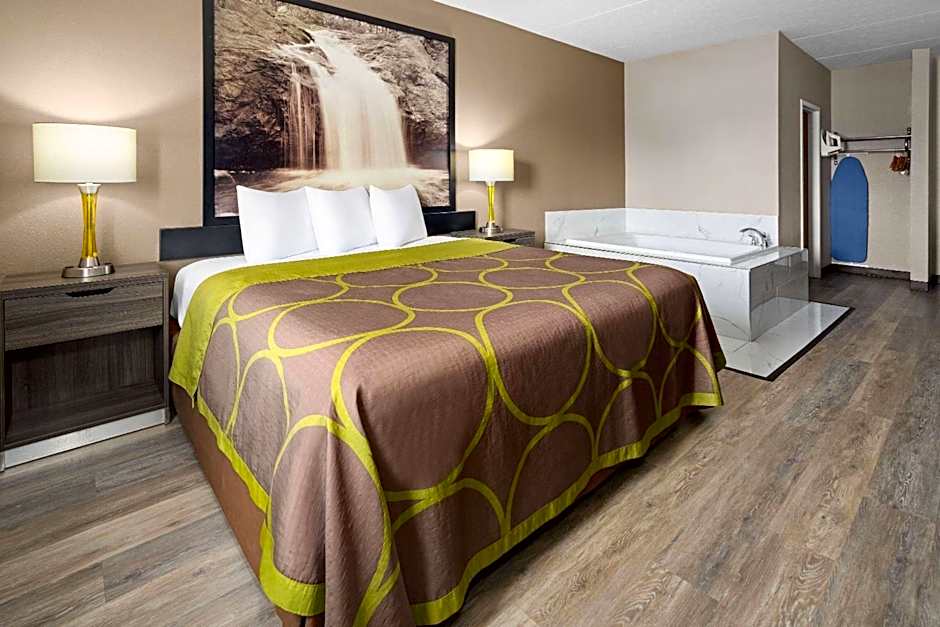 Super 8 by Wyndham Henrietta/Rochester Area