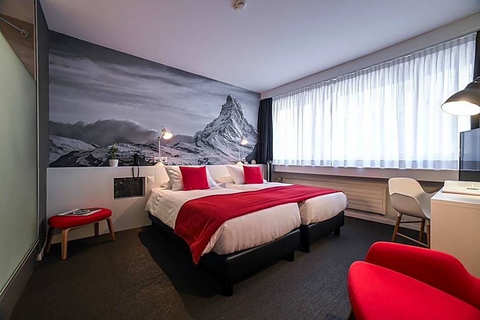 Home Swiss Hotel