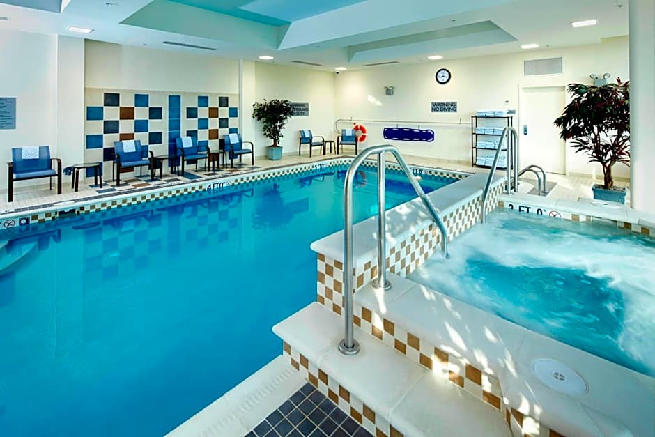 Courtyard by Marriott Pittsburgh Washington/Meadow Lands