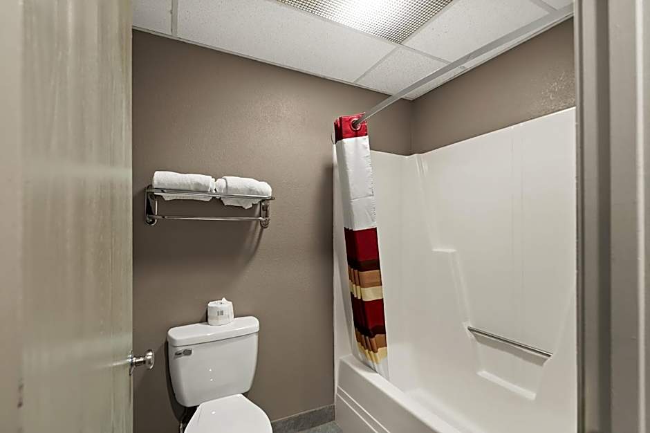 Red Roof Inn Martinsburg